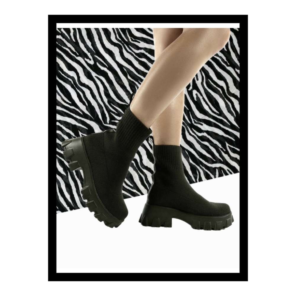 |Dollskill| Lady Godiva Run The Show Platform Knit Chunky Sole Ankle Combat Boot